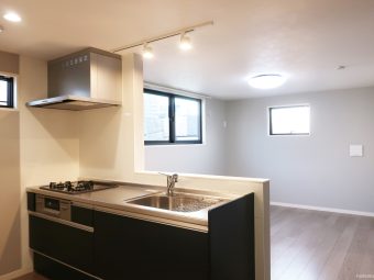 PINOT NOIR 301号室